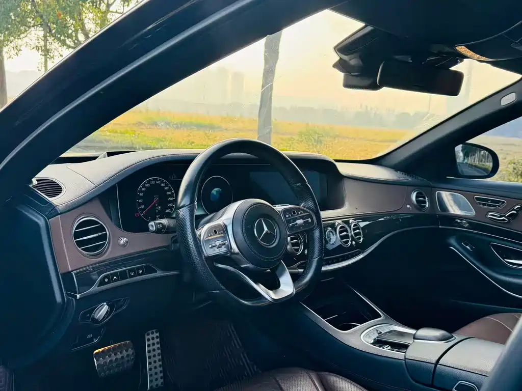 Mercedes-Benz S-Class — миниатюра 5