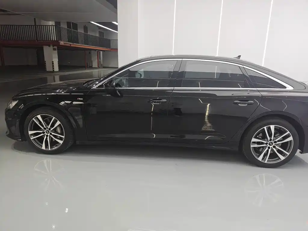 Audi A6L — миниатюра 5