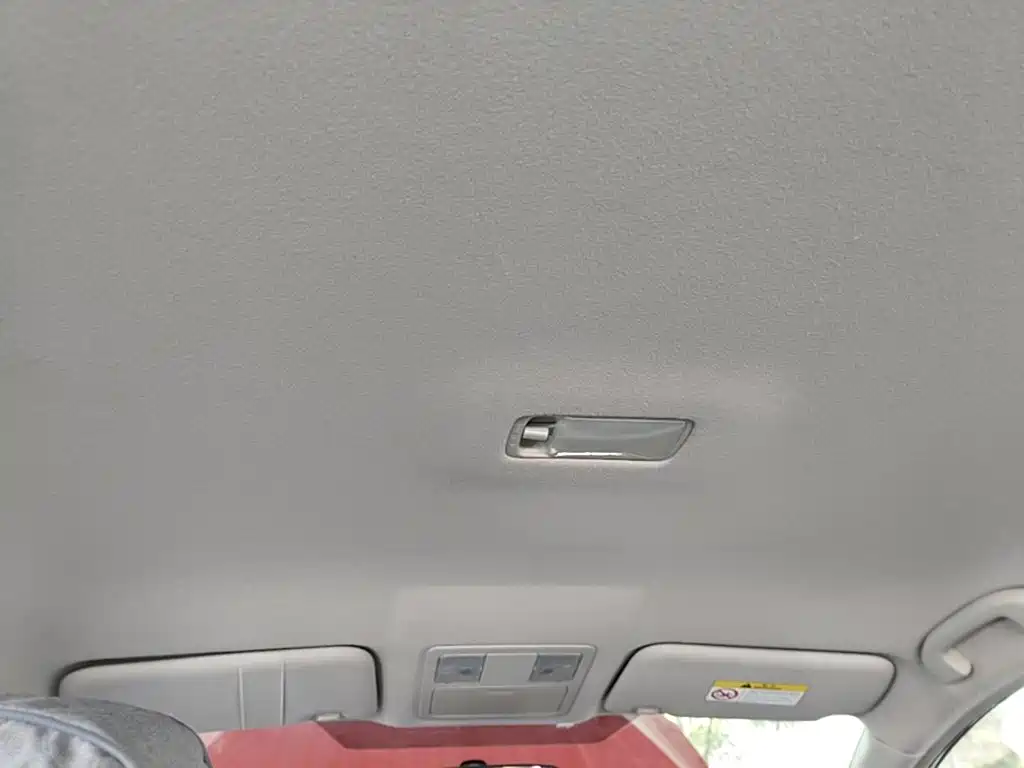 Nissan Tiida — миниатюра 18