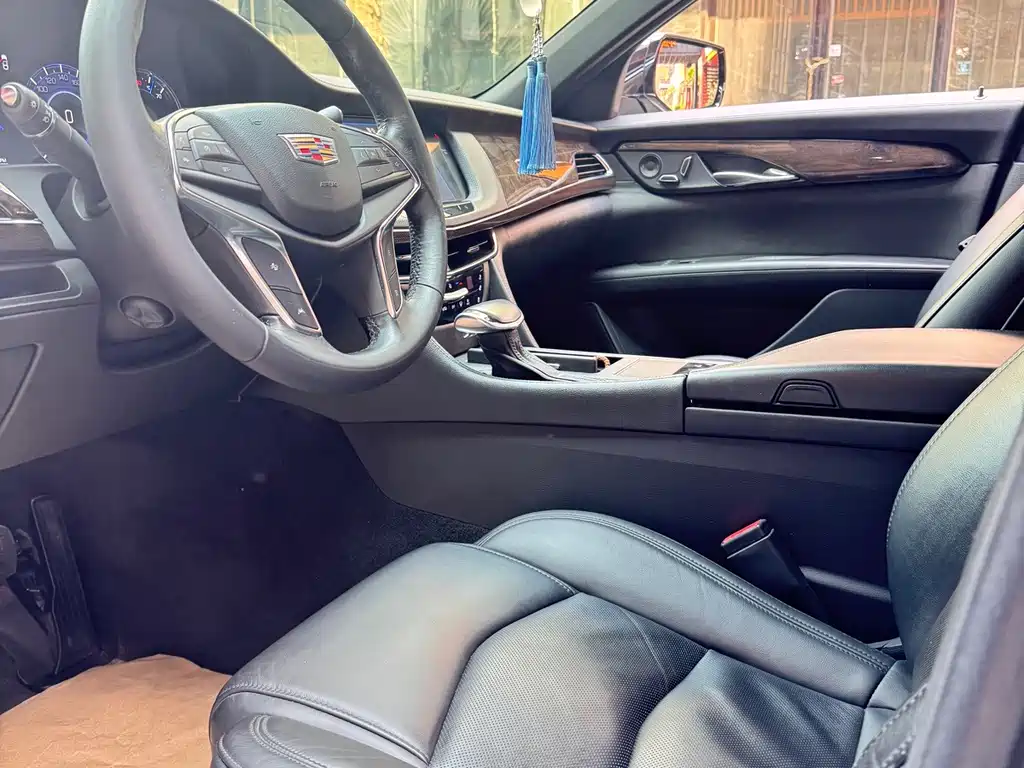 Cadillac CT6 — миниатюра 4