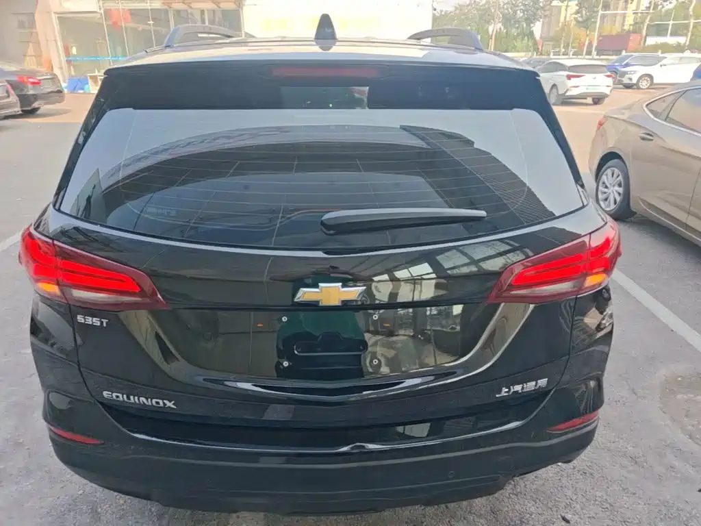 Chevrolet Equinox — миниатюра 6