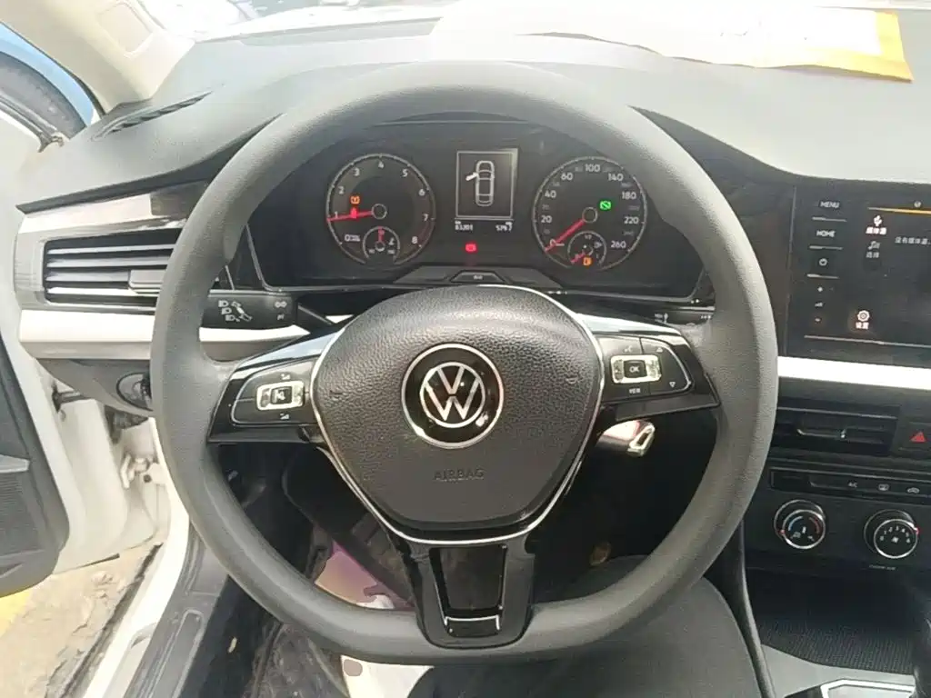 Volkswagen Lavida — миниатюра 11