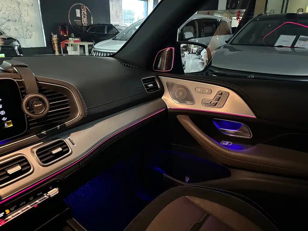 Mercedes-Benz GLE AMG — миниатюра 24