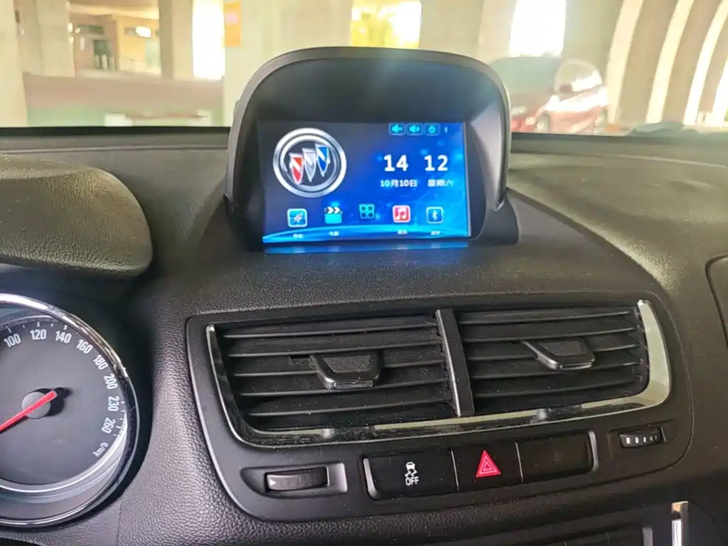 Buick Encore — миниатюра 13
