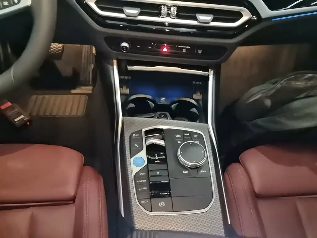 BMW i3 — миниатюра 14