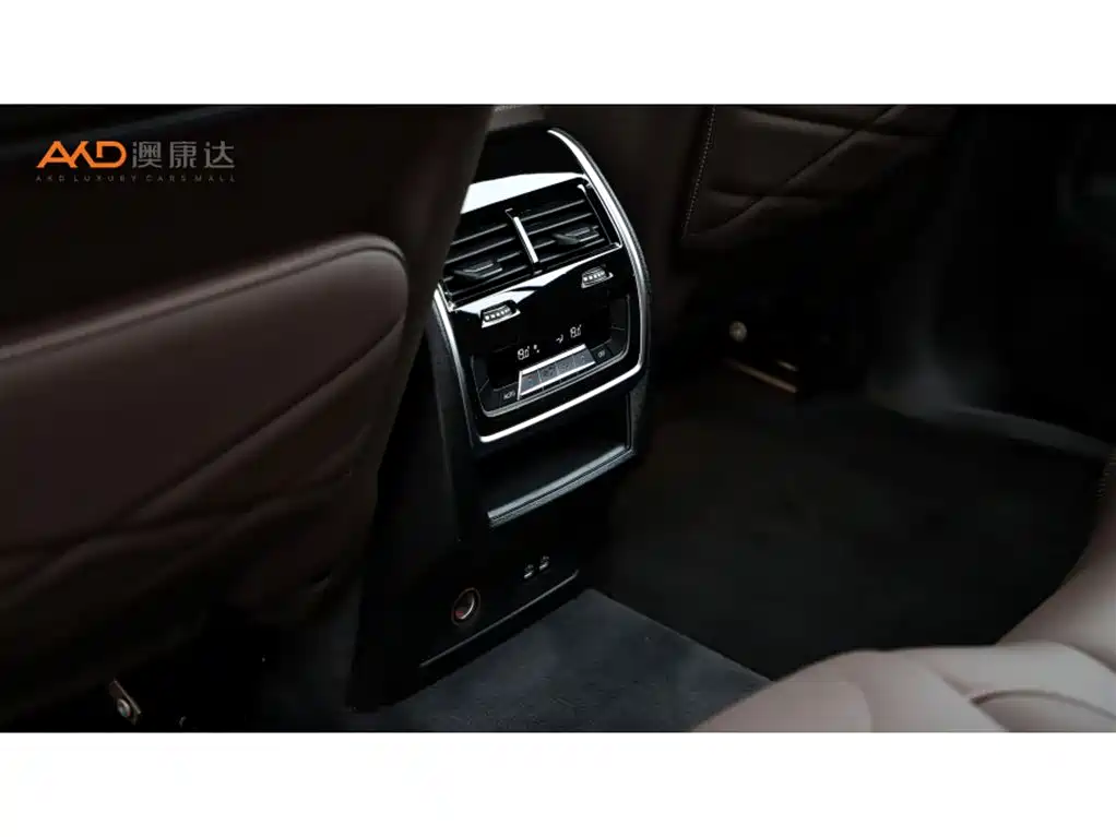 BMW X5 — миниатюра 9
