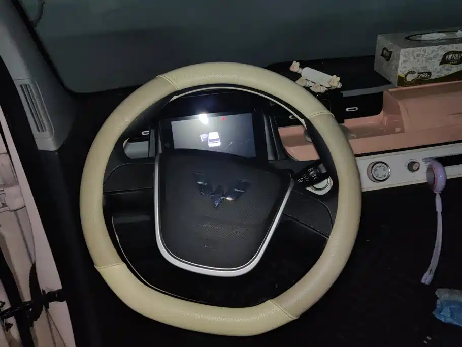 Wuling MINIEV — миниатюра 15