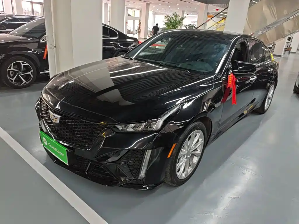 Cadillac CT5 — миниатюра 2