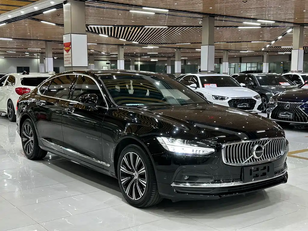 Volvo S90 — миниатюра 3