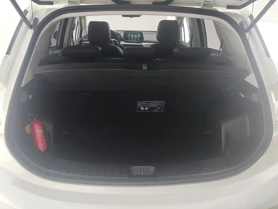 BAIC EX3 — миниатюра 4