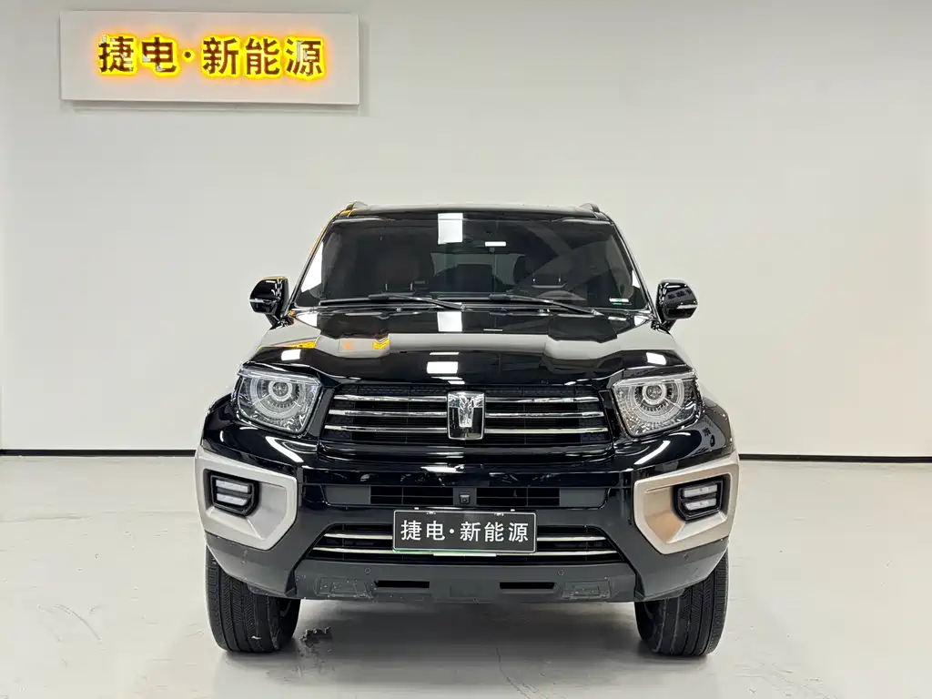 TANK TANK 700 NEW ENERGY