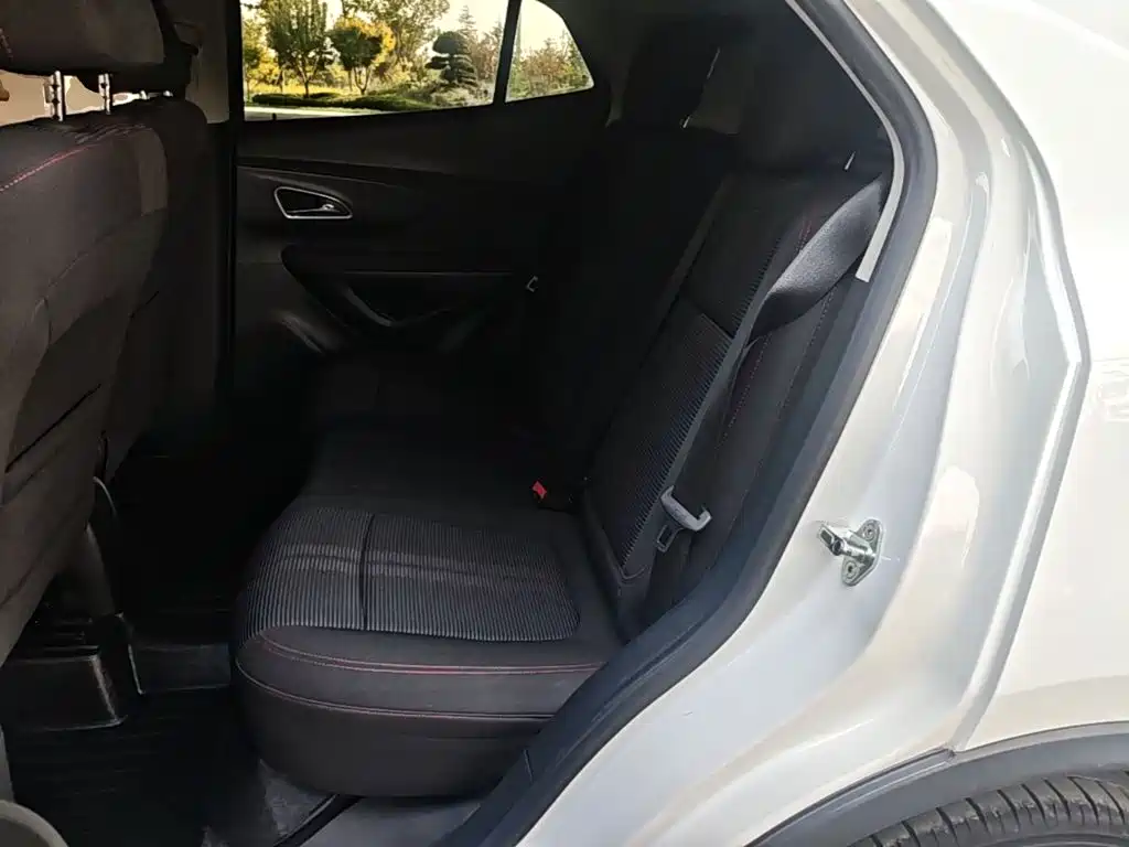 Buick Encore — миниатюра 17
