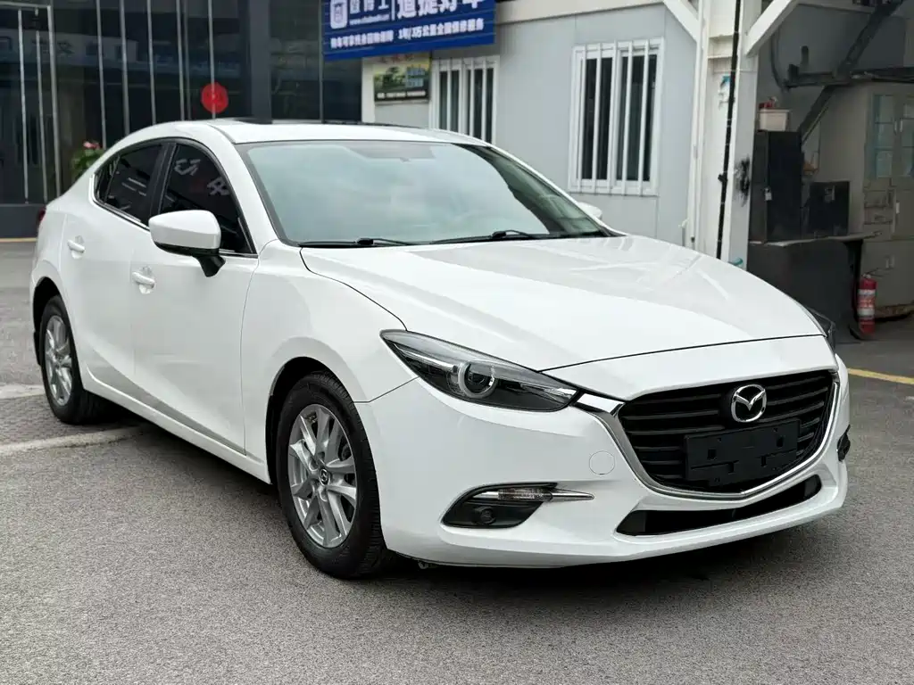 MAZDA 3 ANGKESAILA
