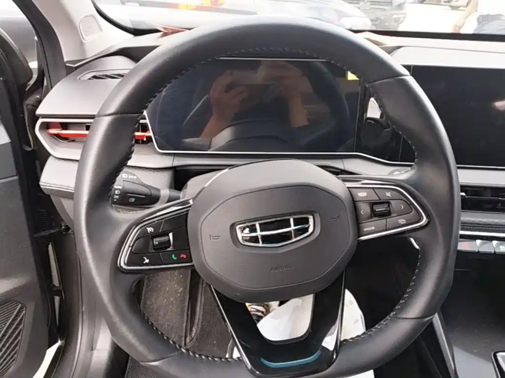 Geely Binrui — миниатюра 11