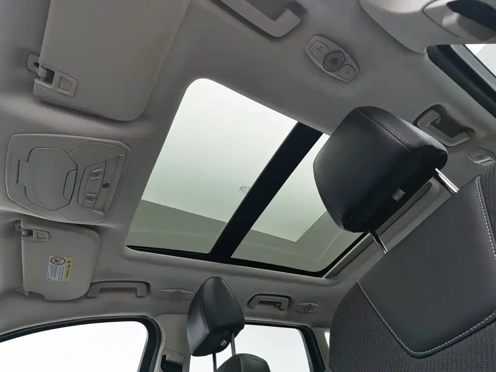 Ford Kuga — миниатюра 14