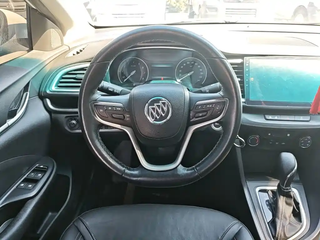 Buick Excelle — миниатюра 11