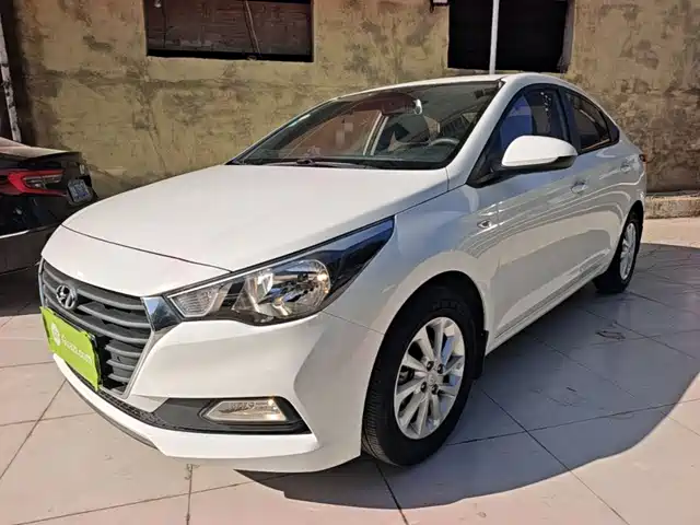 Hyundai Verna