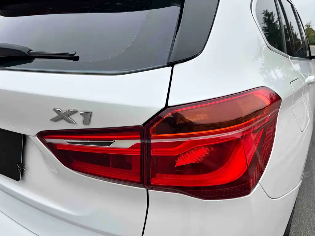 BMW X1 — миниатюра 8