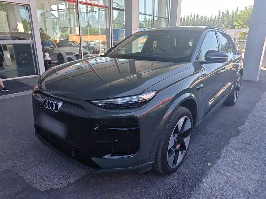 Audi AudiQ6L e-tron — миниатюра 2