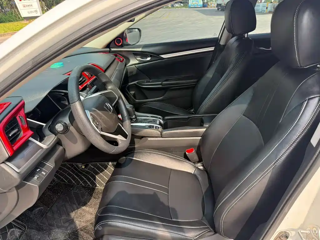 Honda Civic — миниатюра 9