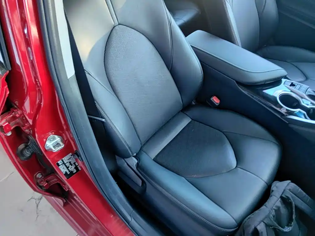 Toyota Camry — миниатюра 25