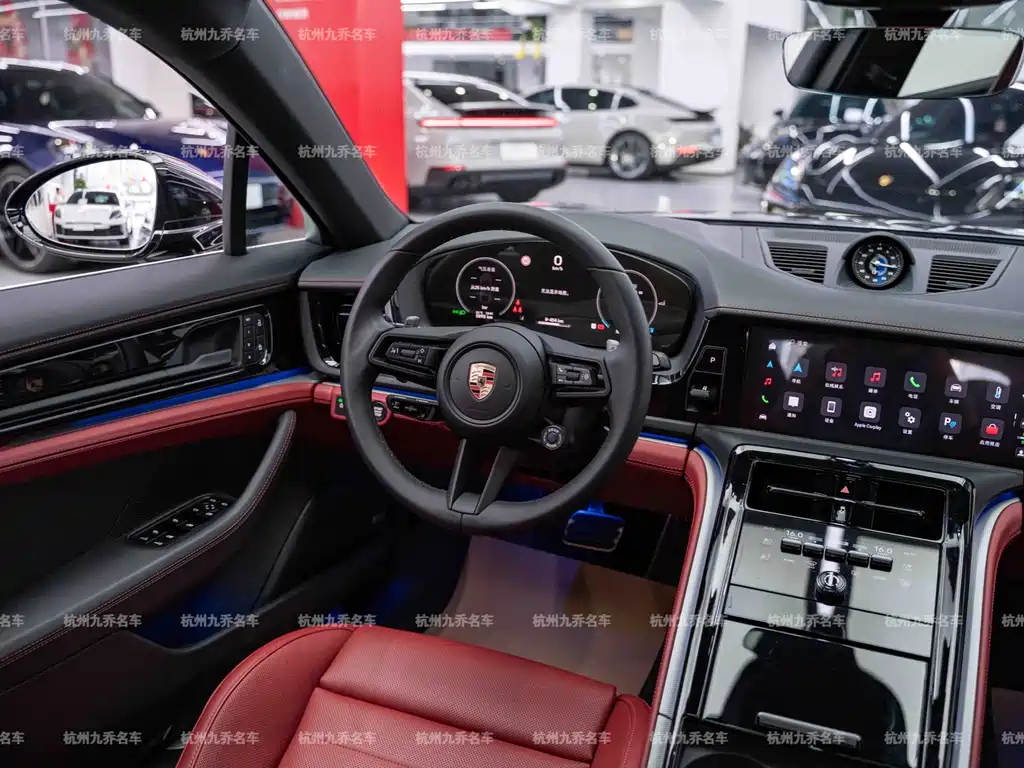 Porsche Panamera — миниатюра 18