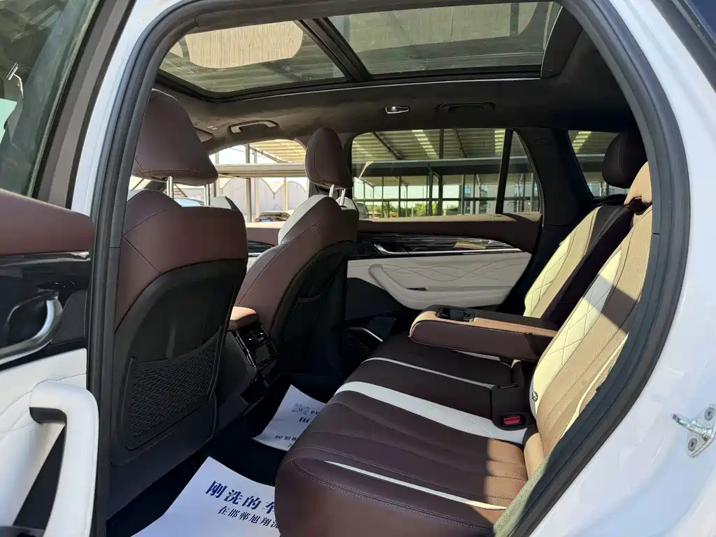 Geely Xingyue L — миниатюра 7