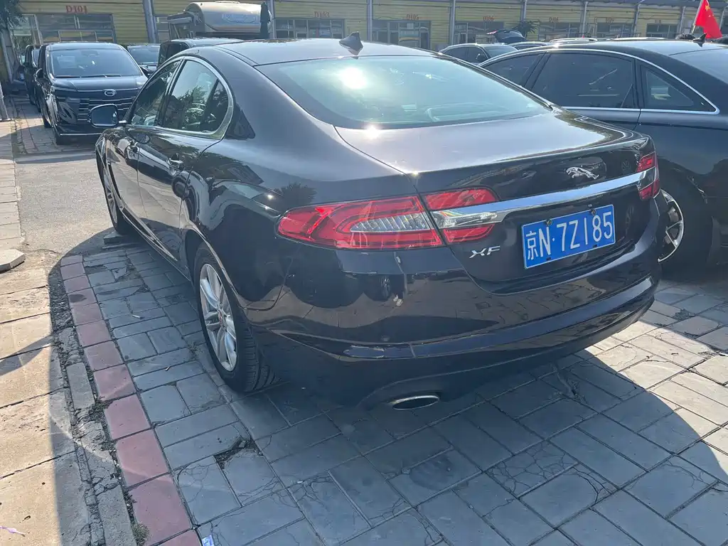 Jaguar XF — миниатюра 7