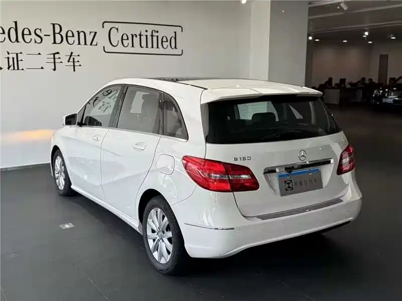 Mercedes-Benz B-Class — миниатюра 2