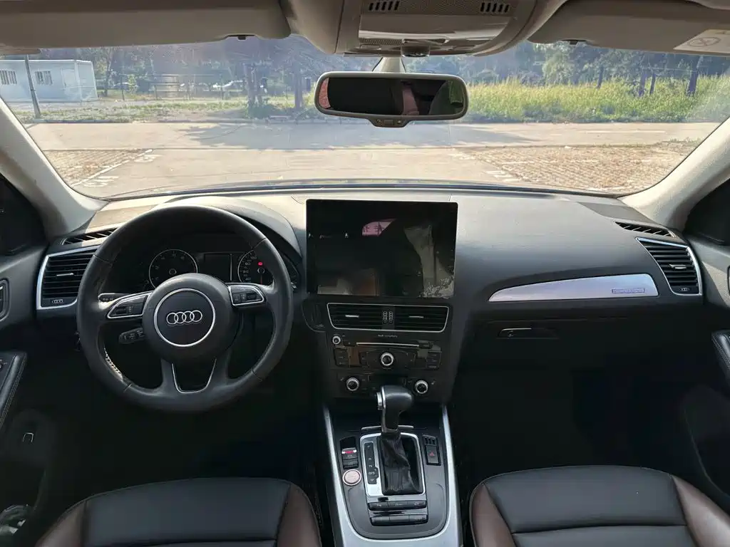 Audi Q5 — миниатюра 10