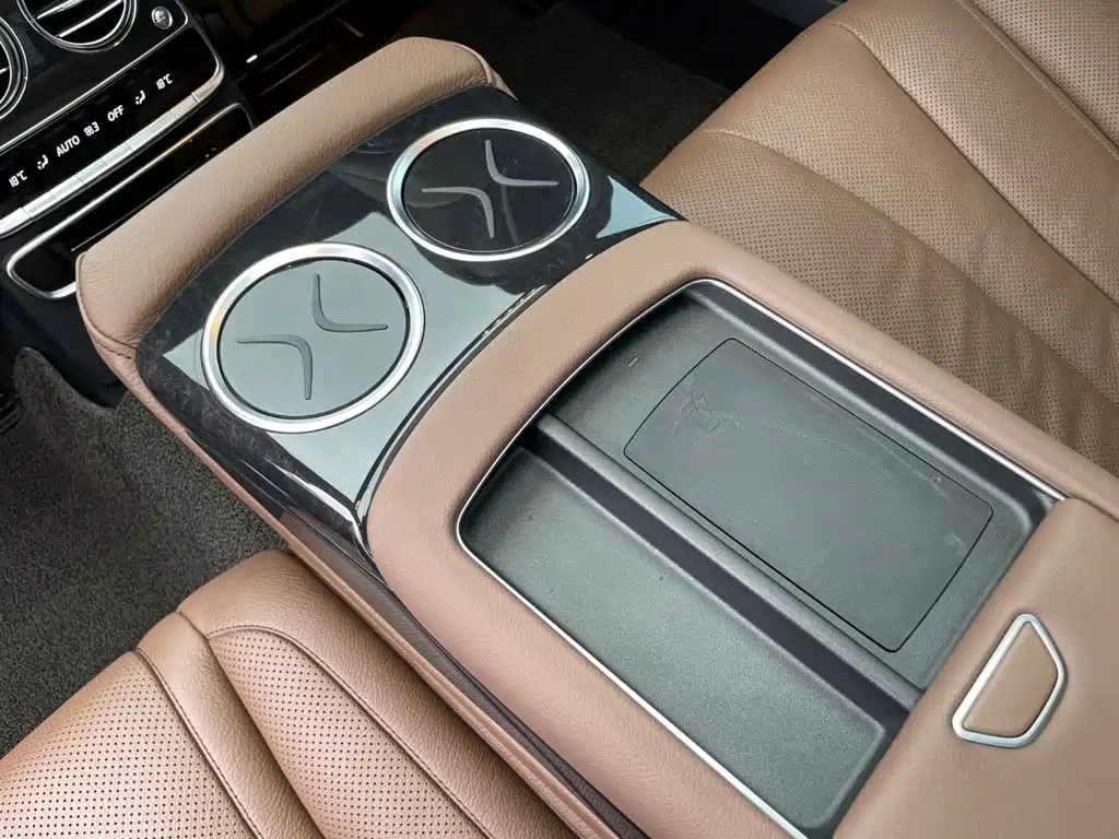Mercedes-Benz S-Class — миниатюра 14