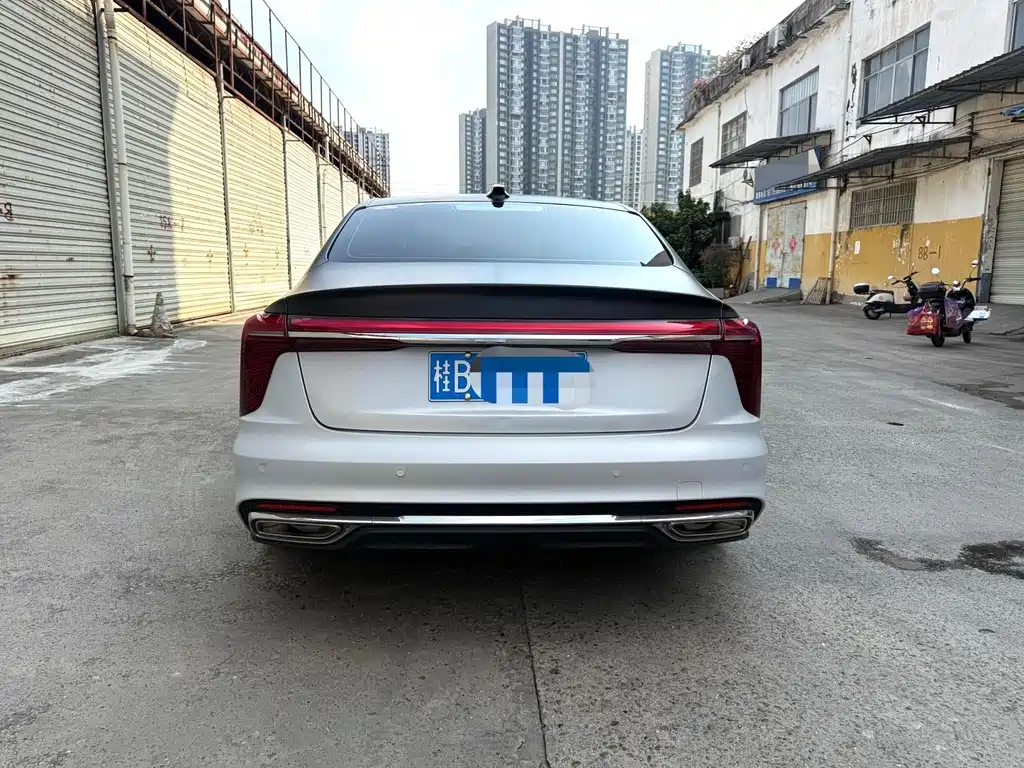 Hongqi Hongqi H5 — миниатюра 8
