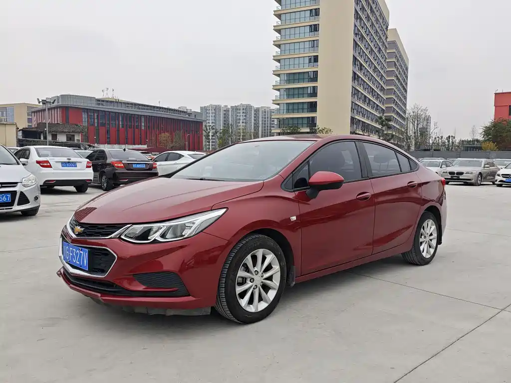 CHEVROLET CRUZE