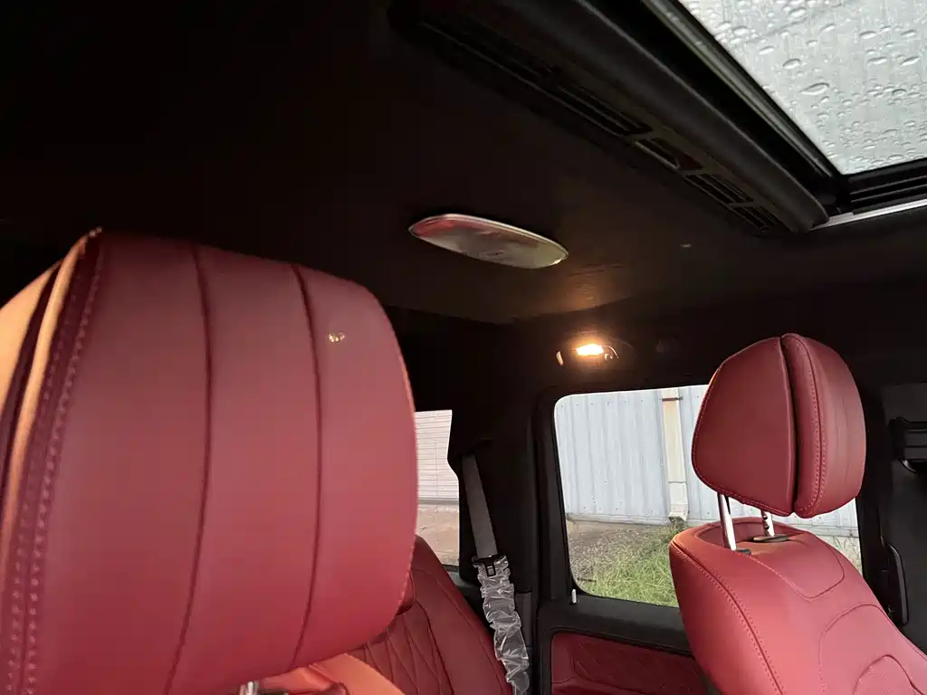 Mercedes-Benz G-Class — миниатюра 12