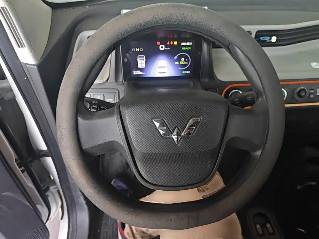 Wuling MINIEV — миниатюра 11