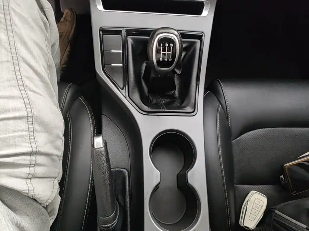 Geely Emgrand — миниатюра 14
