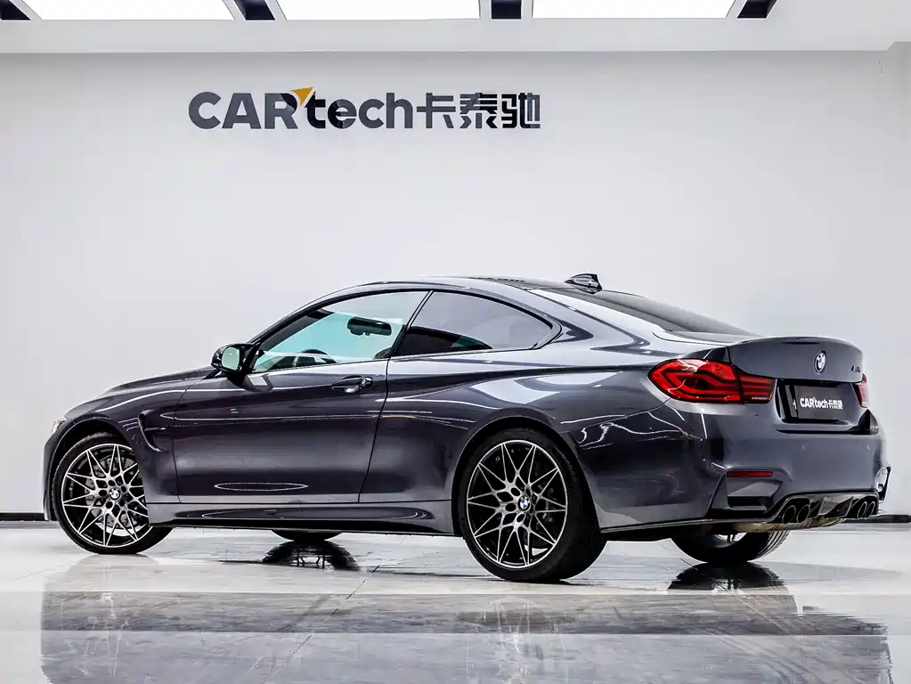 BMW M4 2019 M4