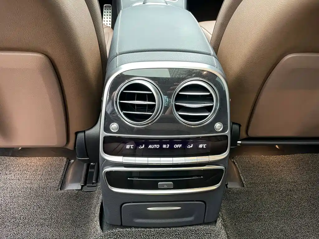 Mercedes-Benz S-Class — миниатюра 16