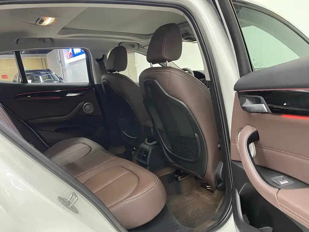 BMW X2 — миниатюра 10