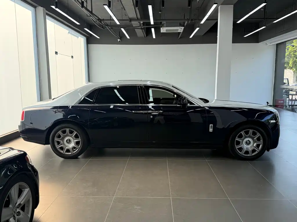 Rolls-Royce Ghost — миниатюра 7