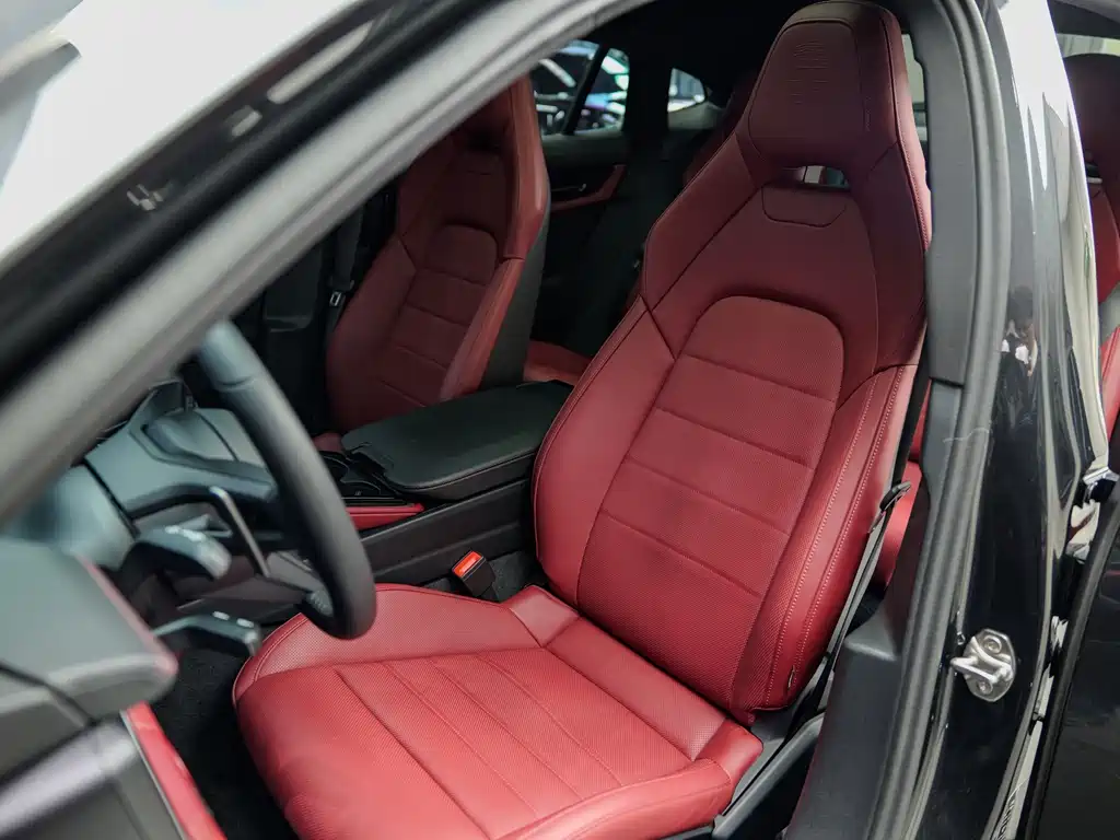 Porsche Panamera — миниатюра 9
