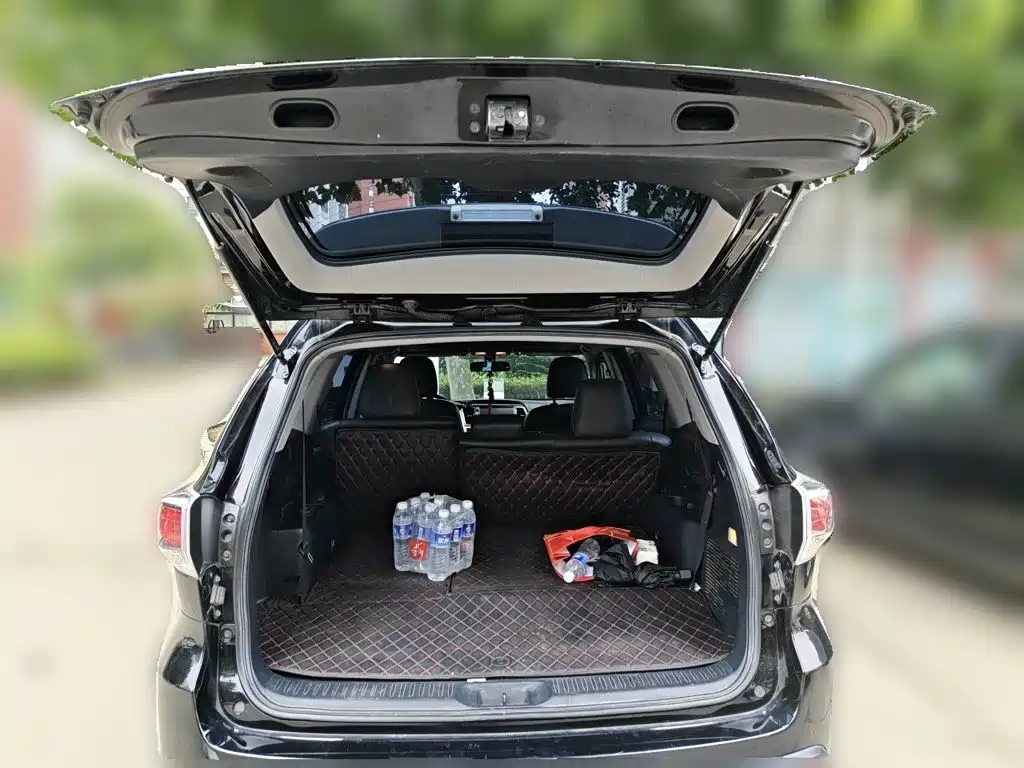 Toyota Highlander — миниатюра 15