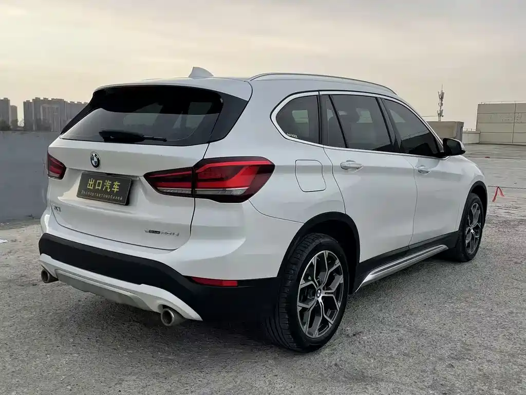 BMW X1 — миниатюра 9
