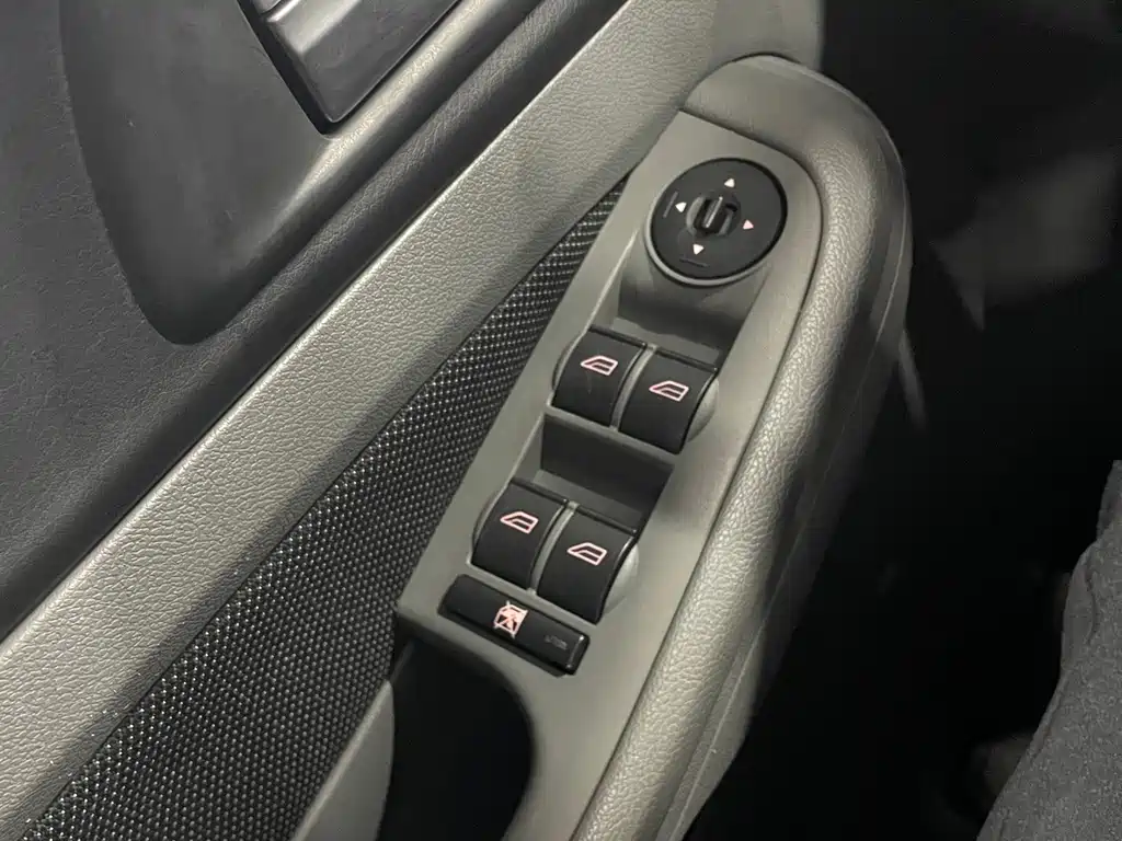 Ford Focus — миниатюра 22