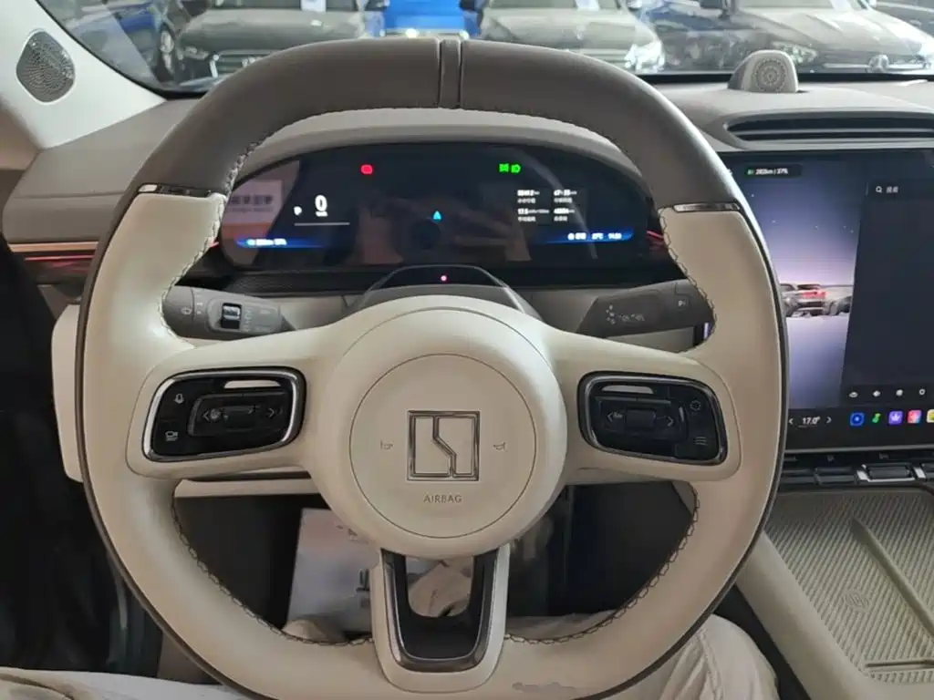Zeekr 7X — миниатюра 11