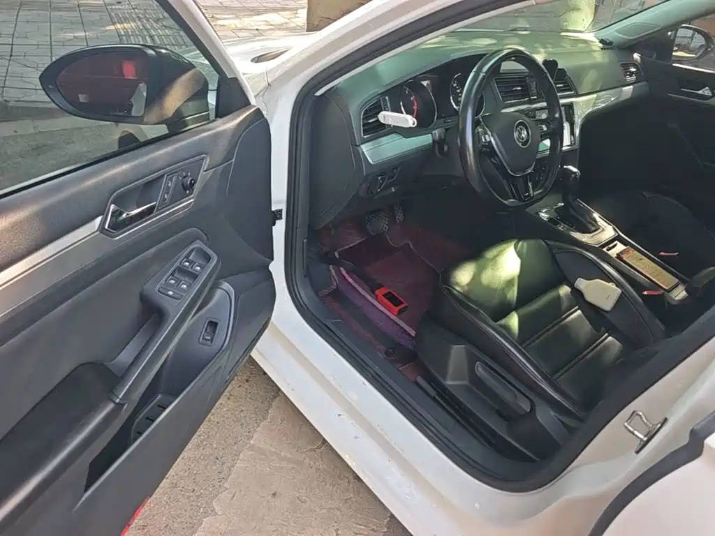 Volkswagen Lamando — миниатюра 16
