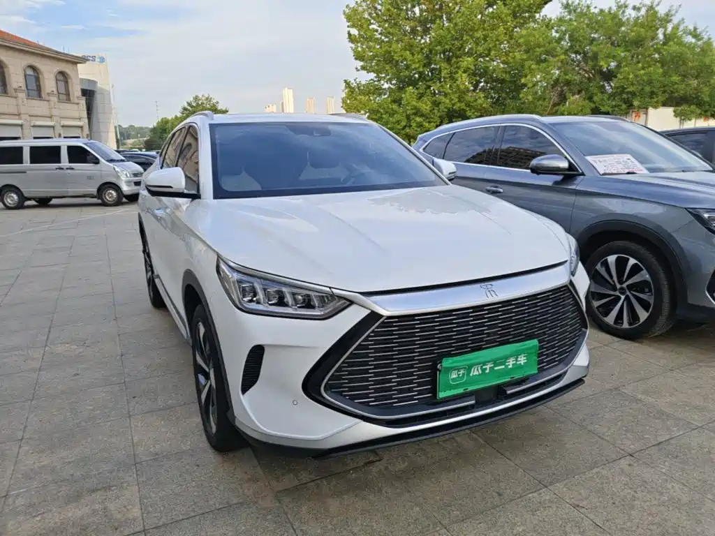 BYD PLUS New Energy — миниатюра 4