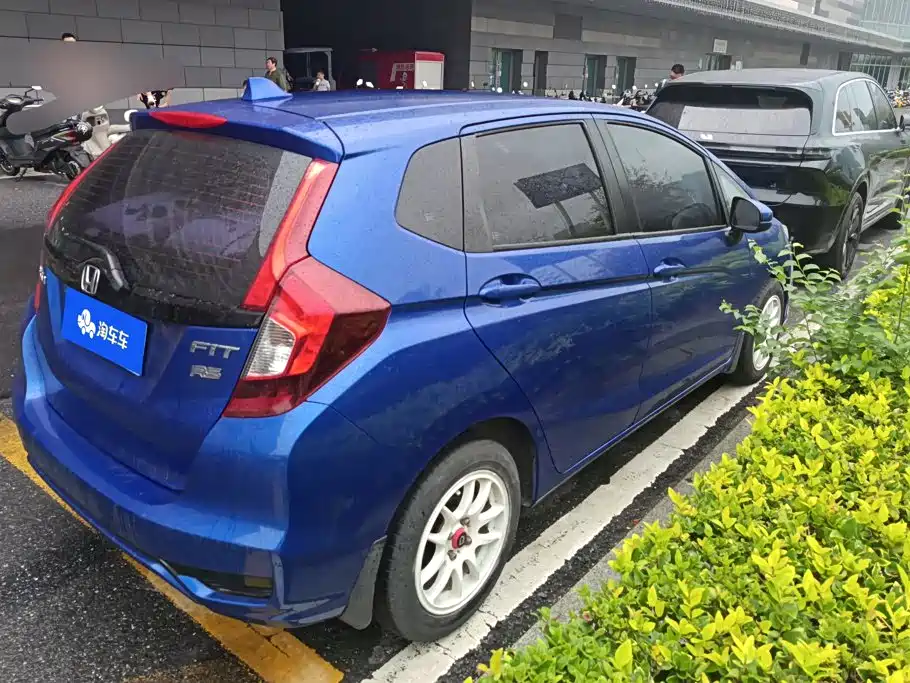 Honda Fit — миниатюра 3