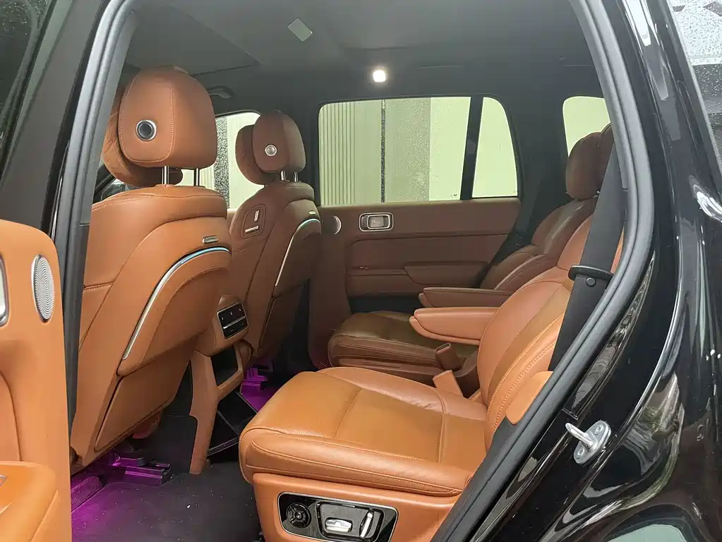Li Auto Li L8 — миниатюра 12