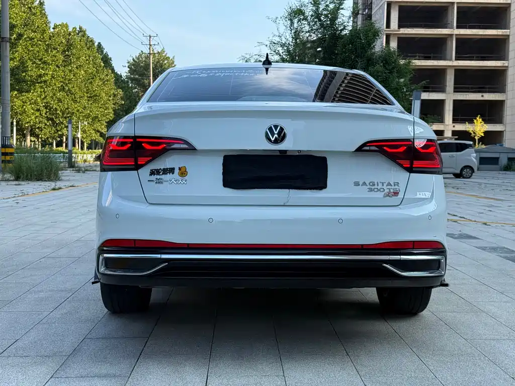 Volkswagen Sagitar — миниатюра 12